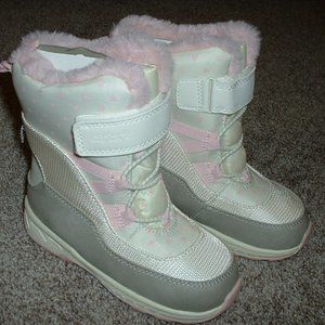 Carter's White Pink Heart Winter Toddler Boots NWT